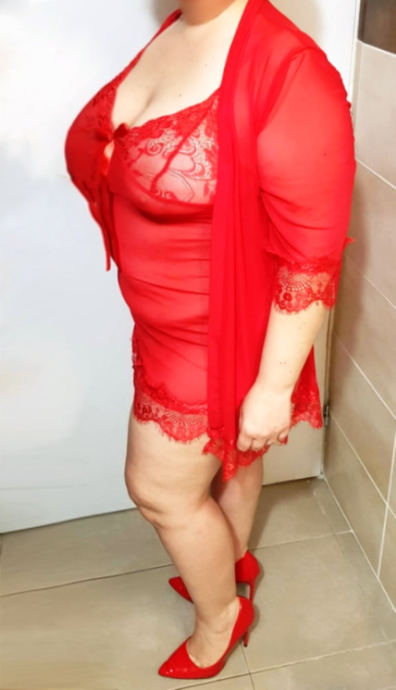 Snevla in red #102600627