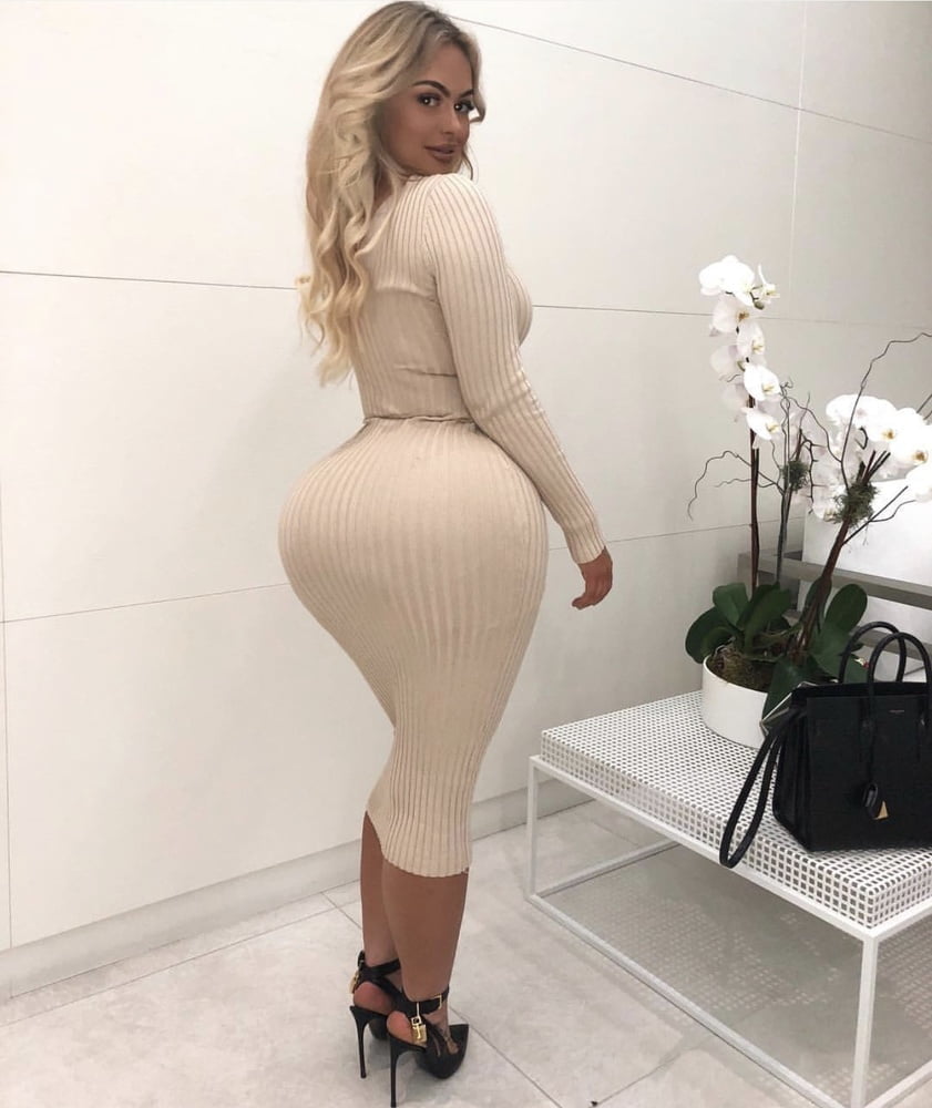 JAW DROPPING BOOTY #94843760