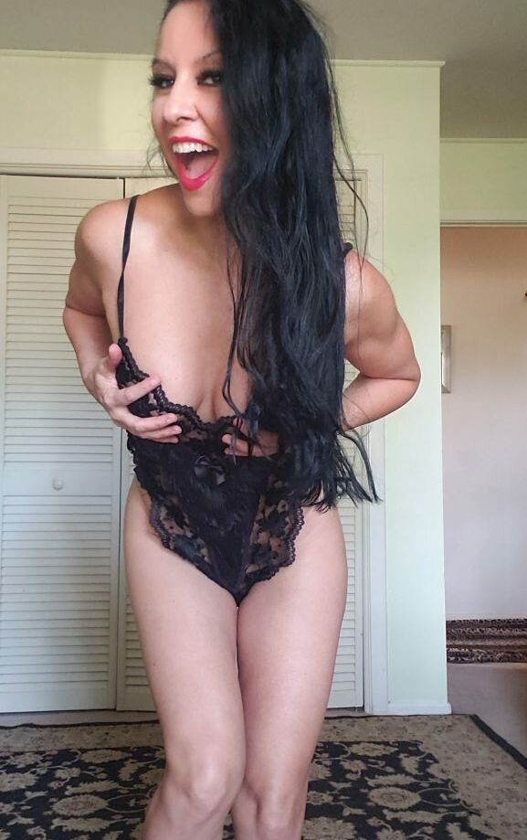 Suzy W desnuda #108040326