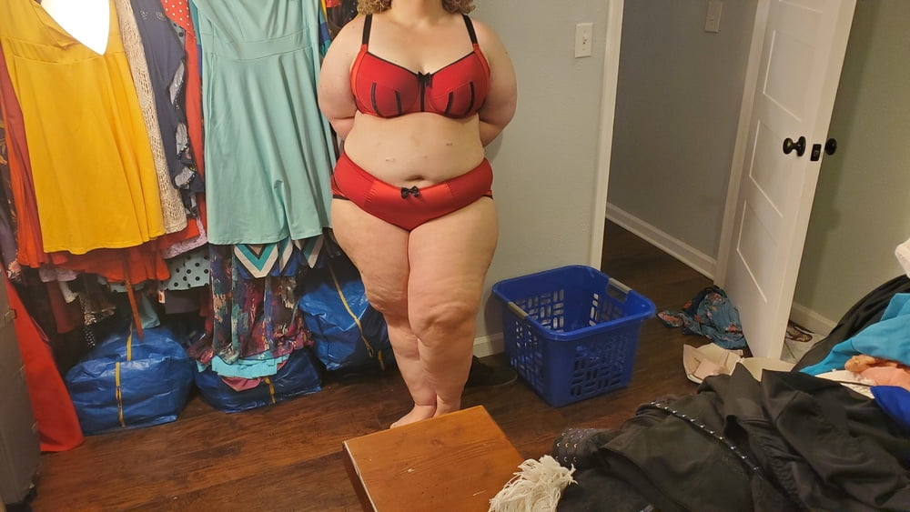 Neue Dessous Fotos
 #81175502