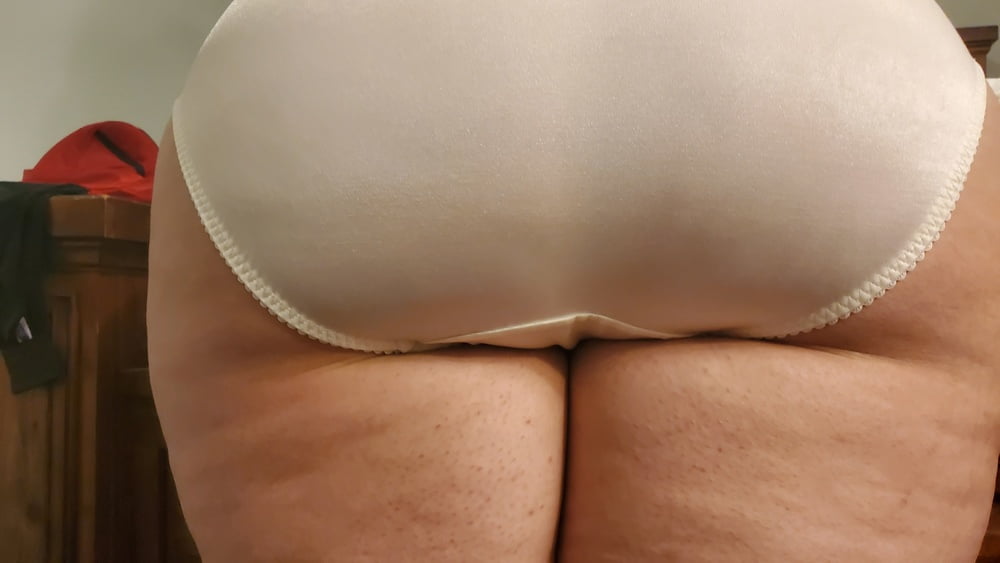 Neue Dessous Fotos
 #81175586