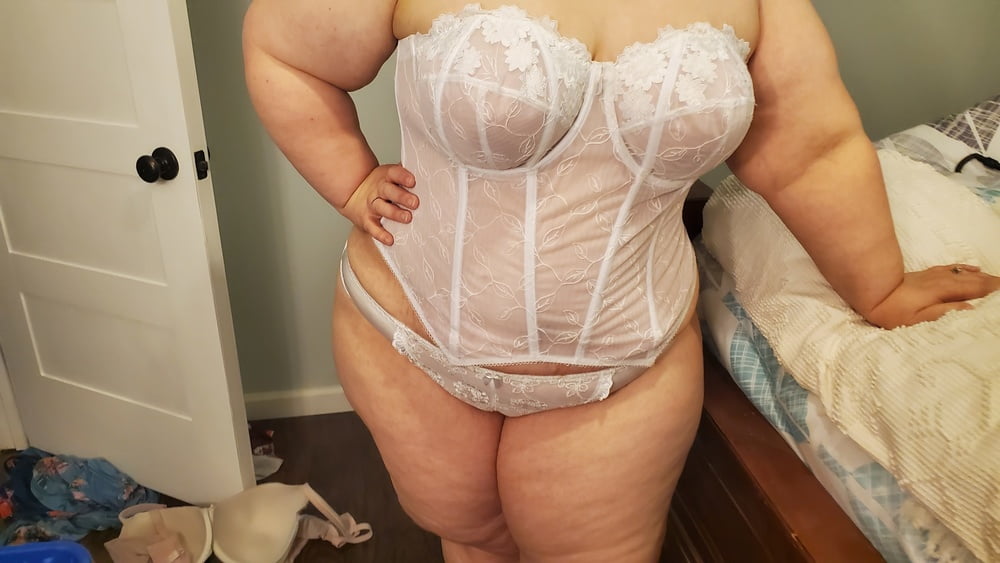 Neue Dessous Fotos
 #81175601