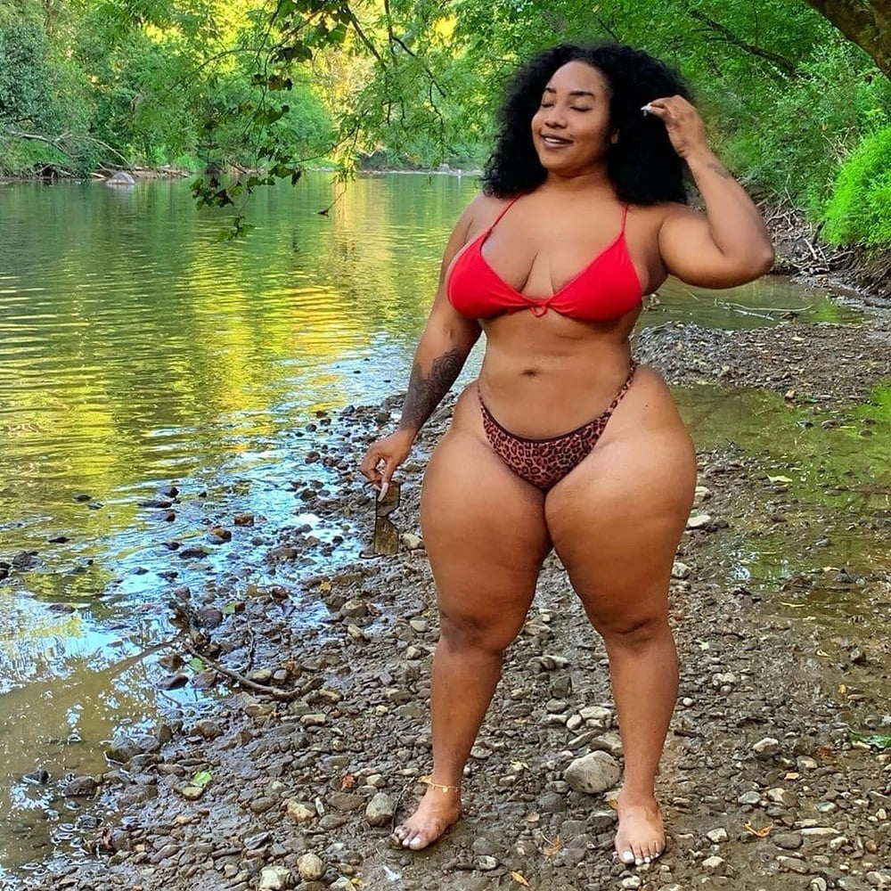 Wide Hips (94) - Curves - Big Girls - Thick - Fat Ass #79884102