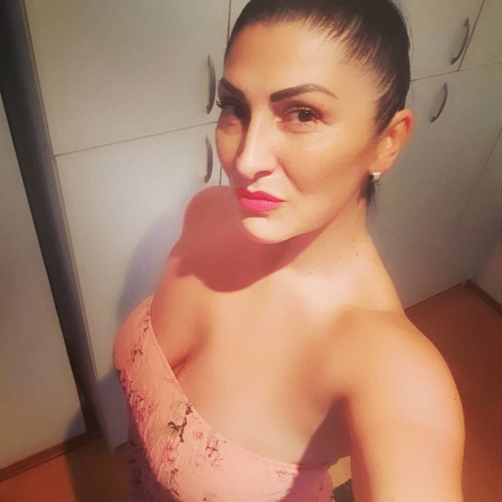 Serbian chuby whore milf big natural tits Gordana Colic #104869492