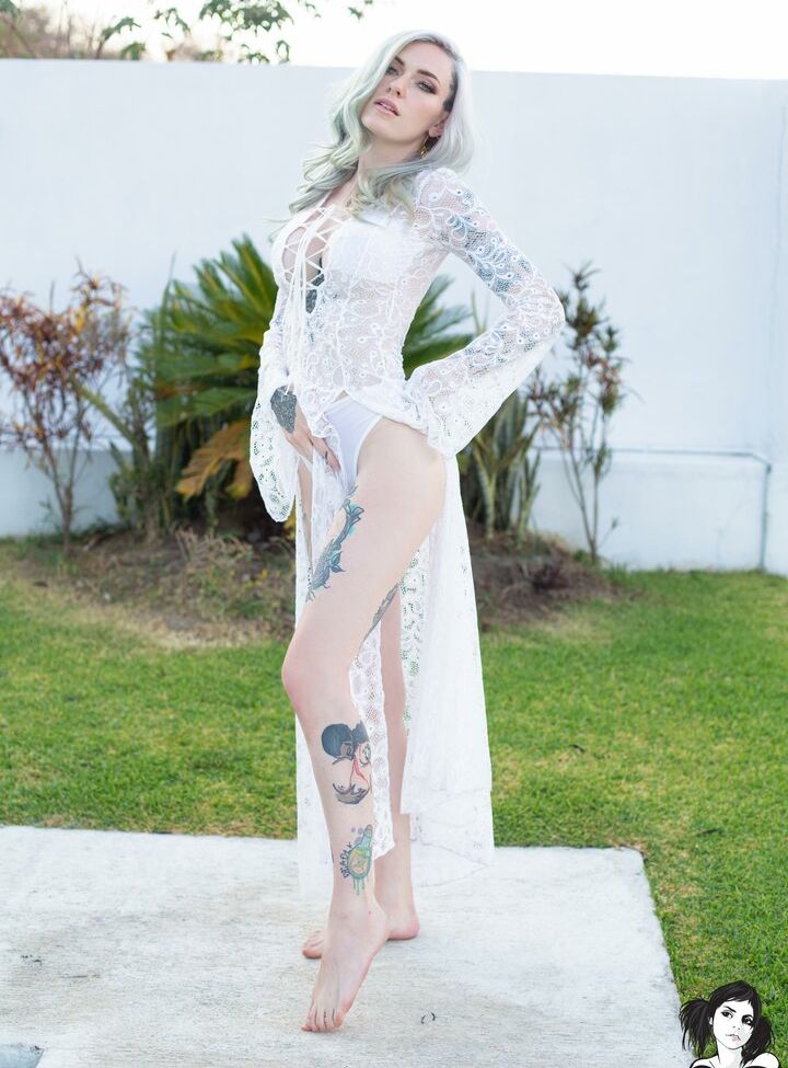 Itstorro nude #109858504