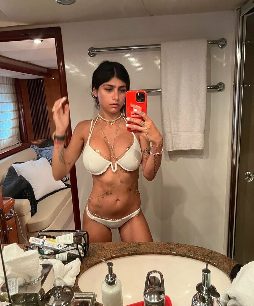 Mia Khalifa nude #107488837