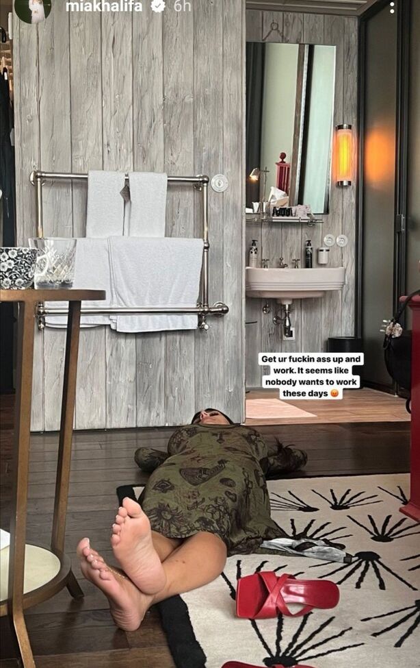 Mia Khalifa nude #107488844