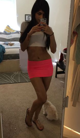 Mia Khalifa nue #107489764