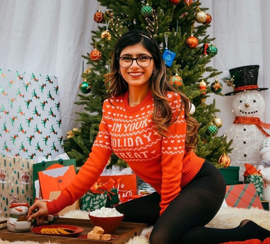 Mia Khalifa nude #107489980