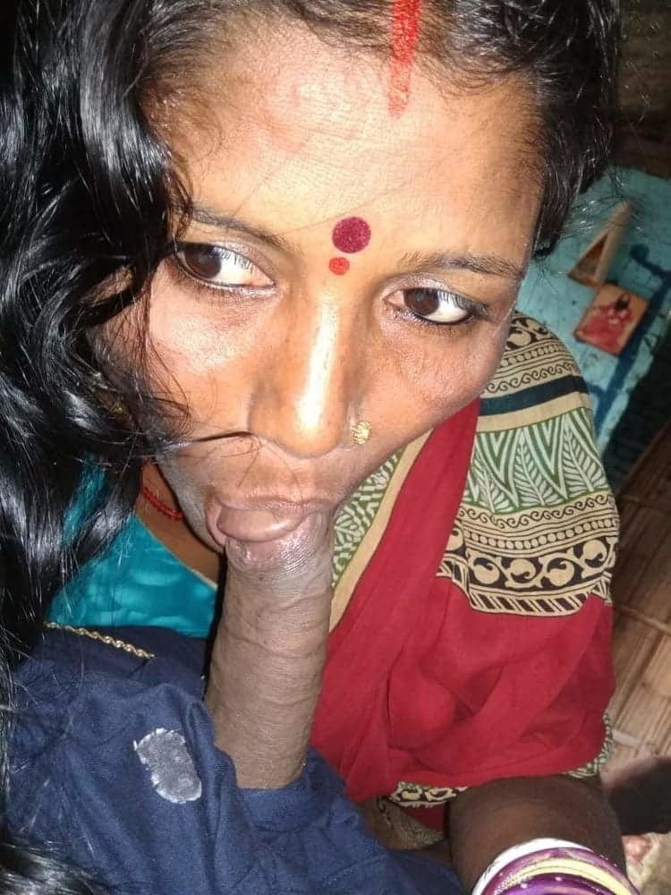 Pura colección de fotos de mamadas indias - clics al azar
 #81132406