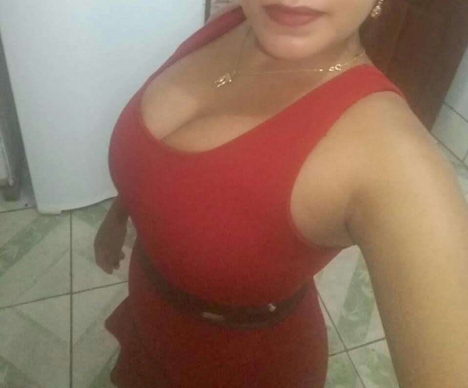 Putas casadas
 #89949304