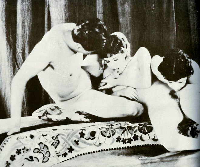 Fotos porno vintage de 1901 a 1930
 #95705613