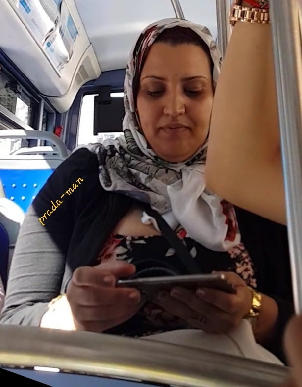 Turbanli hijab arabe maroc turc égyptien tunisien indien 01
 #106593586
