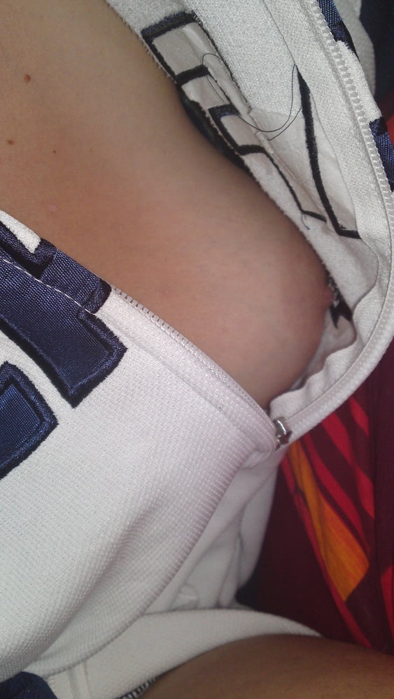 Downblouse y pezón peeks 241
 #101488500