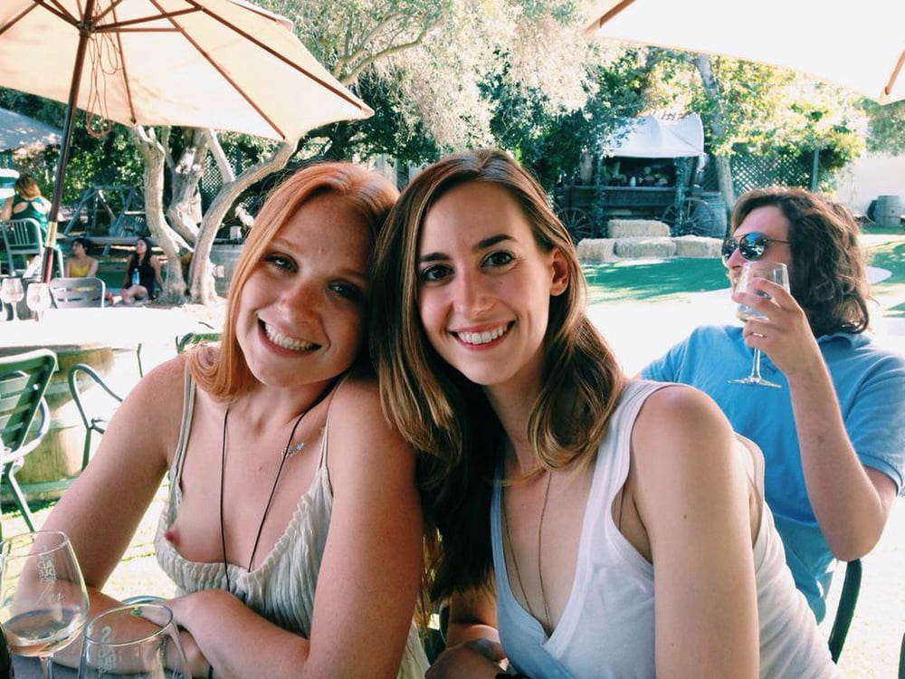 Downblouse y pezón peeks 241
 #101488703