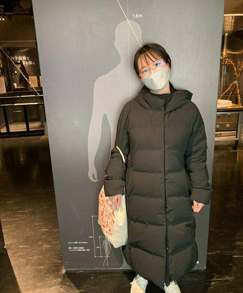 Lunaamemiya desnuda #108942577