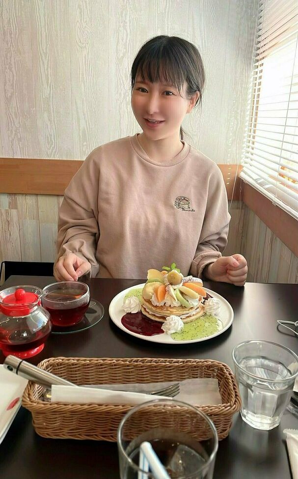 Lunaamemiya desnuda #108942581