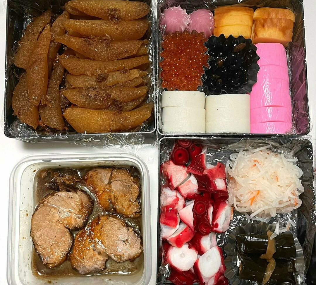 Lunaamemiya desnuda #108942615