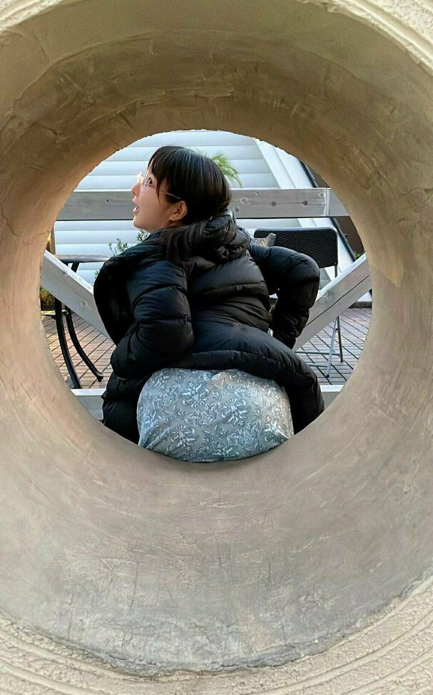 Lunaamemiya desnuda #108942645