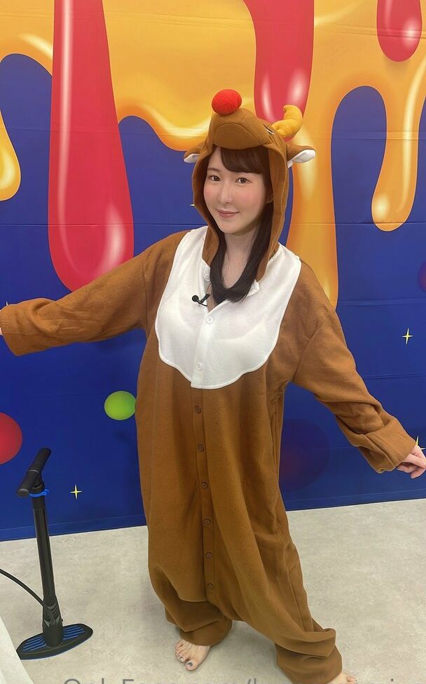 Lunaamemiya desnuda #108942785