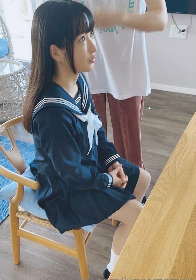 Lunaamemiya desnuda #108942852