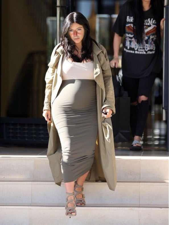 Sexy Pregnant Celebrity Model Marisa Kardashian #94552629