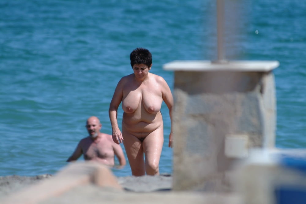 Nudist in spanien
 #104751024