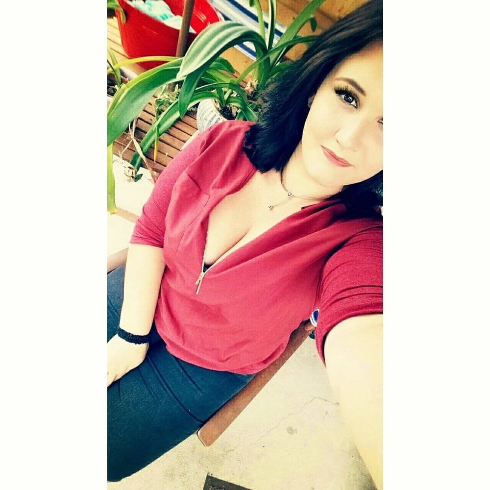 Geile hure
 #97239174
