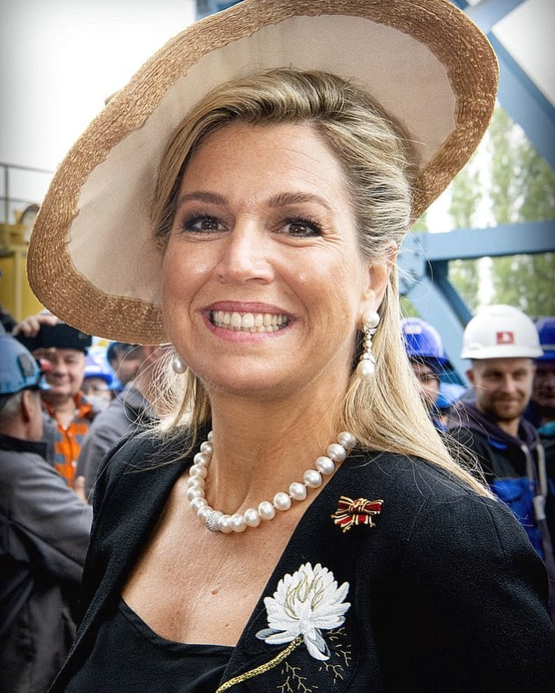 Regina maxima
 #88062656