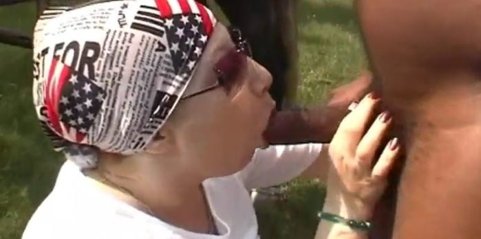 Nellamoglietroia scopo con stalliere nero
 #103616301