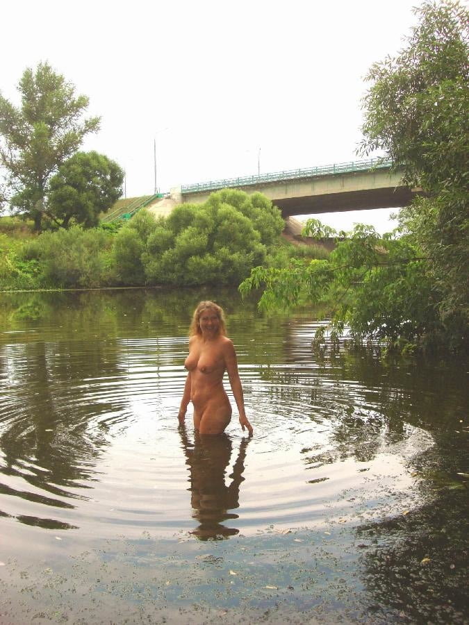 MILF et salopes 422 #94393138