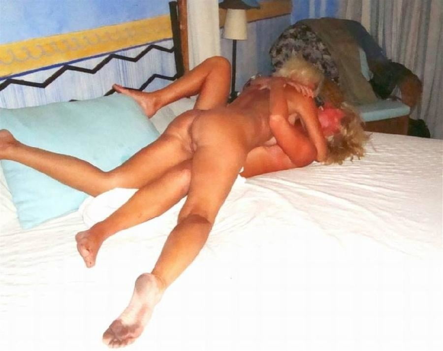 MILF et salopes 422 #94393483