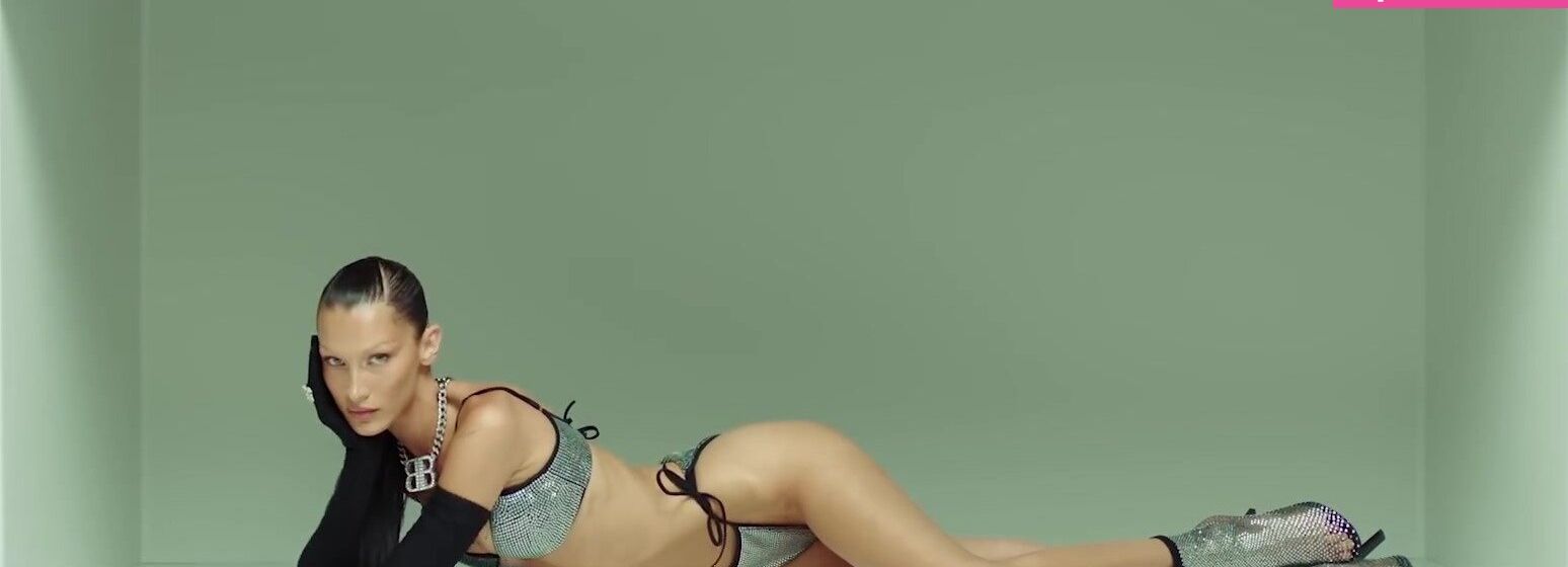 Bella Hadid desnuda #108382461