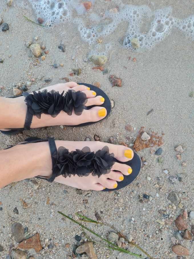 Esposa pies de playa
 #106715261