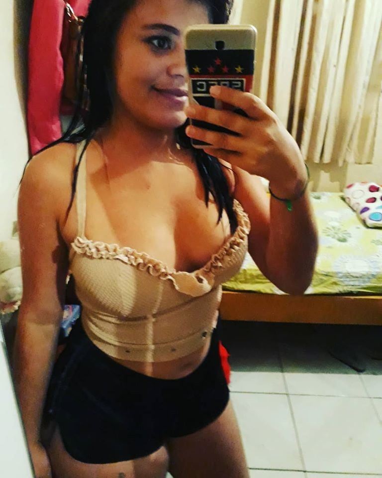 ラヴィニア
 #91228451