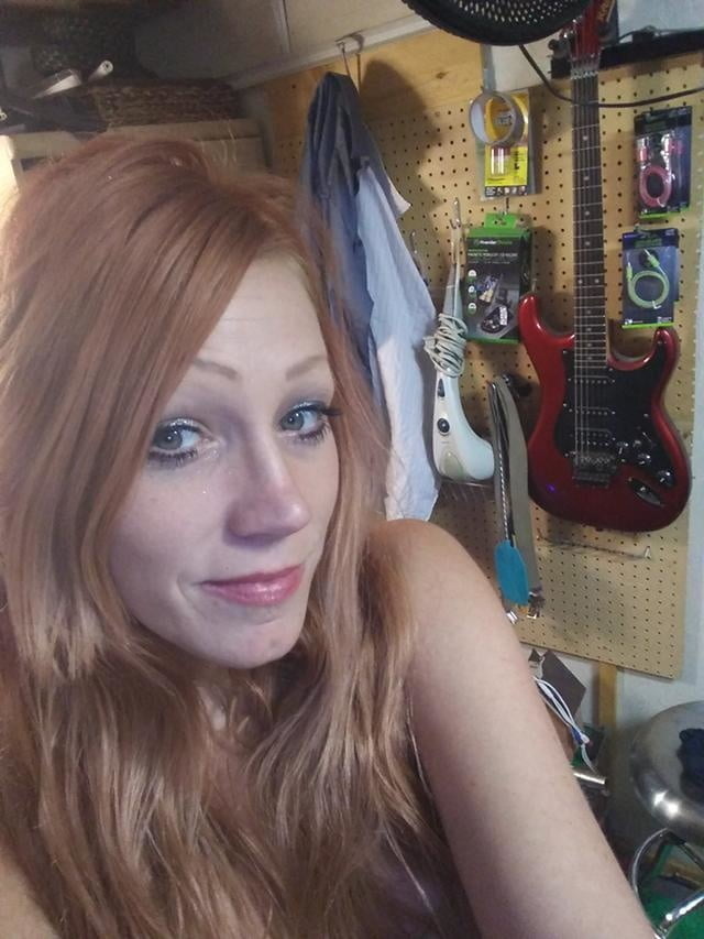 Milfs and Co. 01.03.2020 #104321331