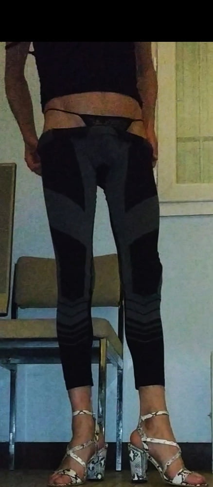 Petit debutante trav
 #89764961