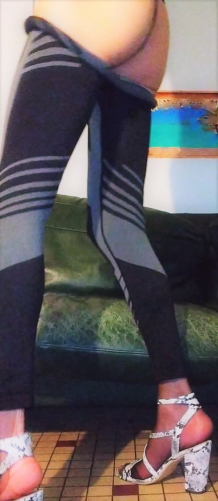 Petit debutante trav
 #89765178