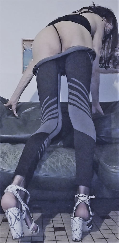 Petit debutante trav
 #89765226