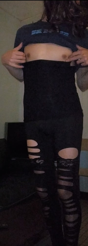 Petit debutante trav
 #89765312