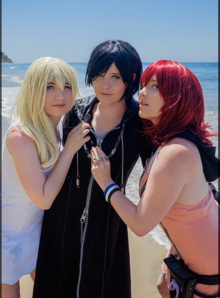 Kingdom Hearts beach cosplay strip #91350458