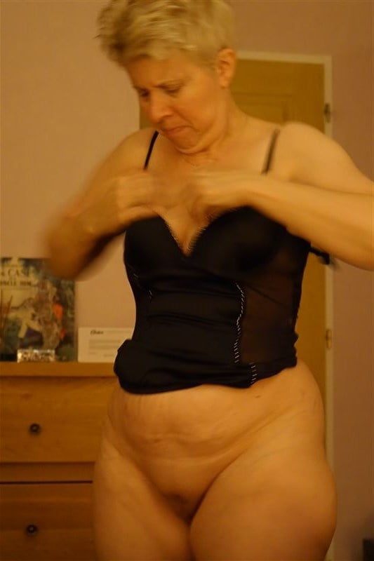 Nouvelles photos de ma maman #93258767