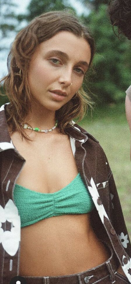 Emma Chamberlain desnuda #108607849