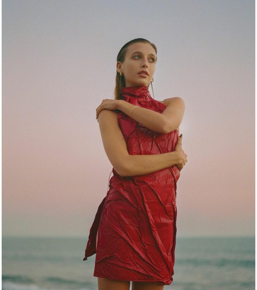 Emma Chamberlain nackt #108607862