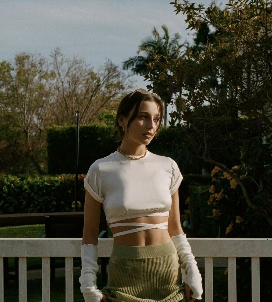 Emma Chamberlain desnuda #108607875