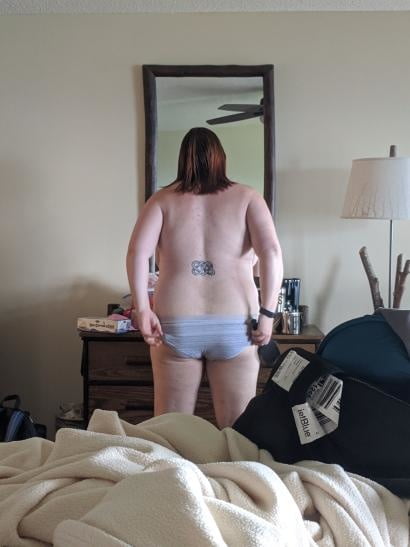 露出した妻たち
 #93733748