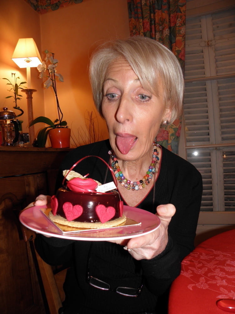 Une Grand Dame Erotique #93241007