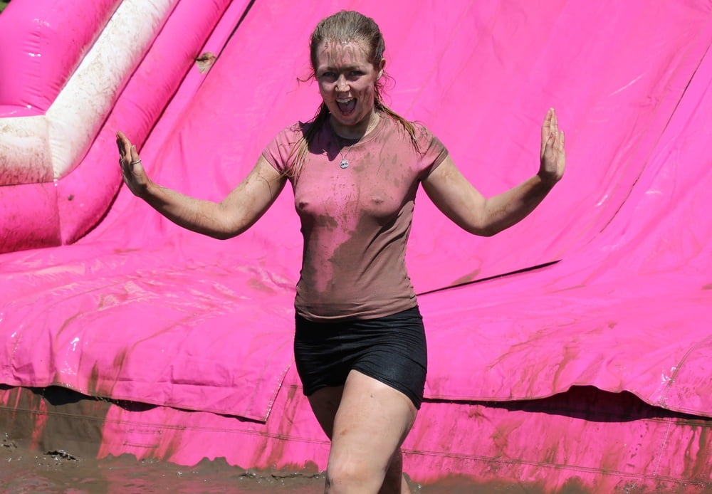 Señoras de la boca de riego 79
 #91302088