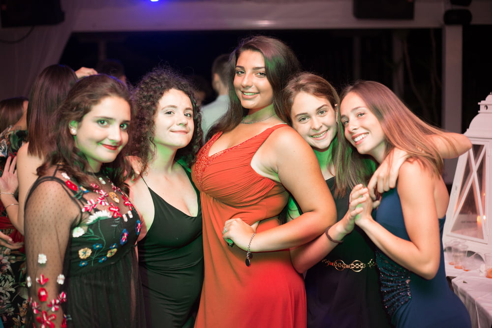 Señoras de la boca de riego 79
 #91302118