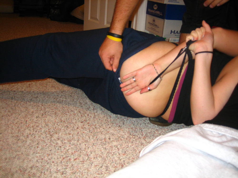 Señoras de la boca de riego 79
 #91302142